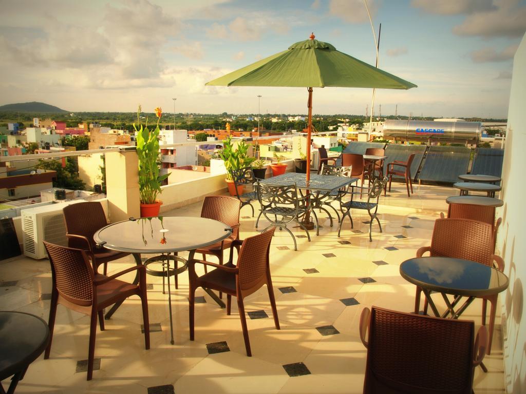 Hotel Highnest Singapperumalkovil Ngoại thất bức ảnh