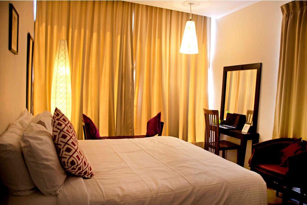 Hotel Highnest Singapperumalkovil Phòng bức ảnh