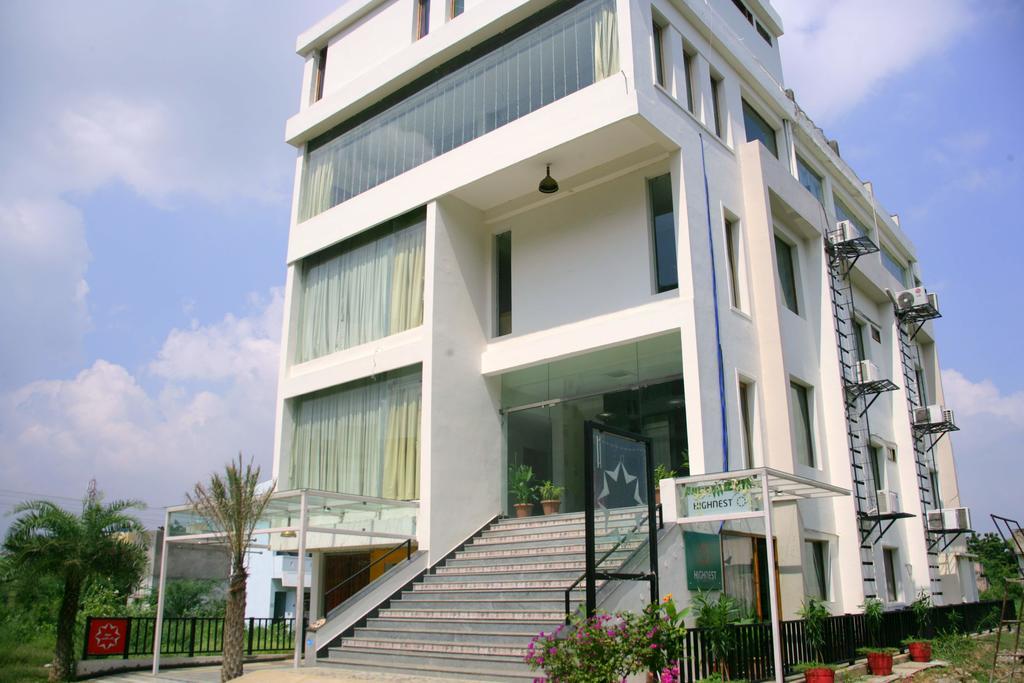 Hotel Highnest Singapperumalkovil Ngoại thất bức ảnh